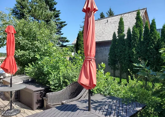 Jardine\'S Inn